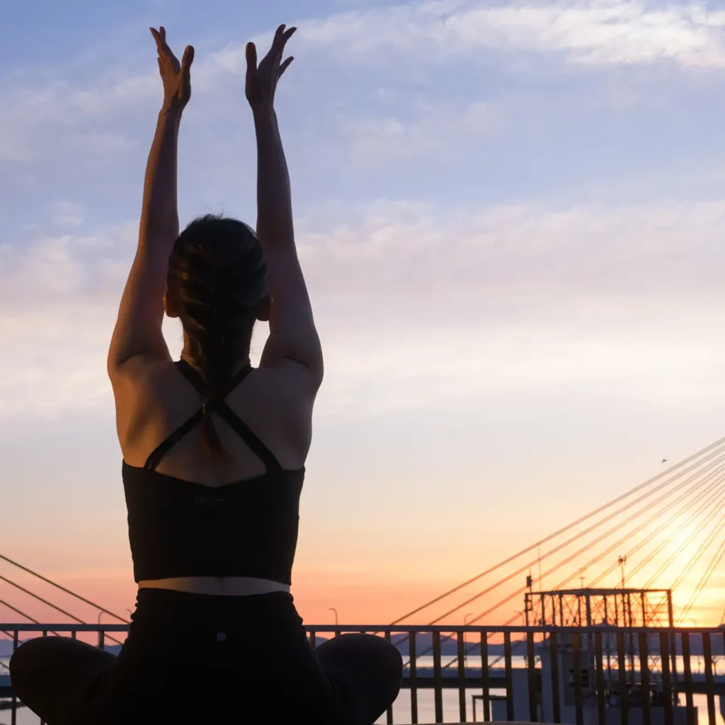 モーニング　エナジャイズド　アップルヨガ