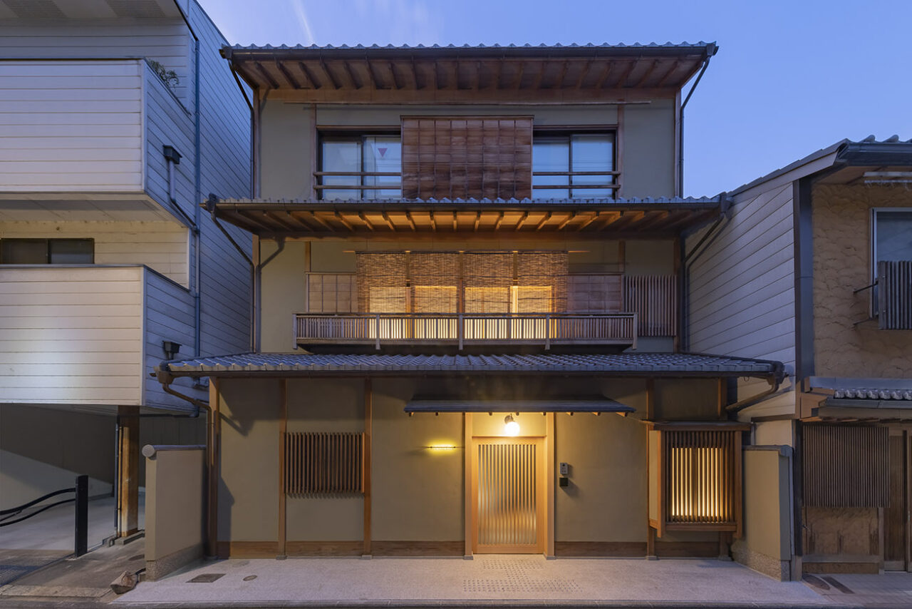 鈴 京都鴨川 hitotose 夏-Natsu- 内覧会が示す高級町家の価値とは