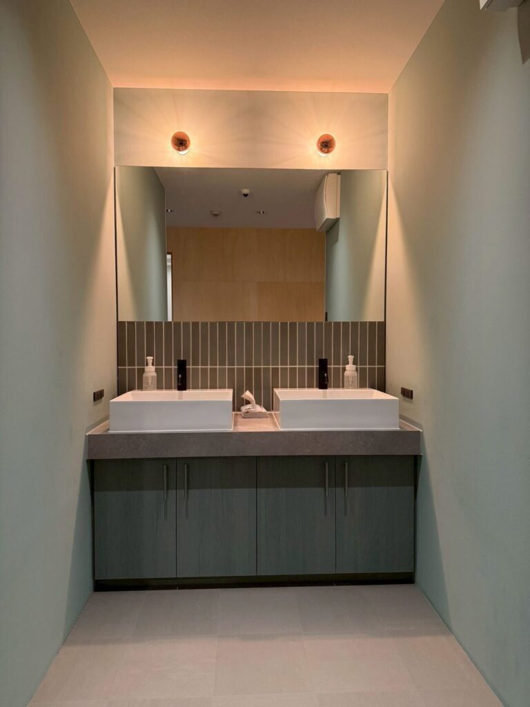 鈴木旅館洗面台