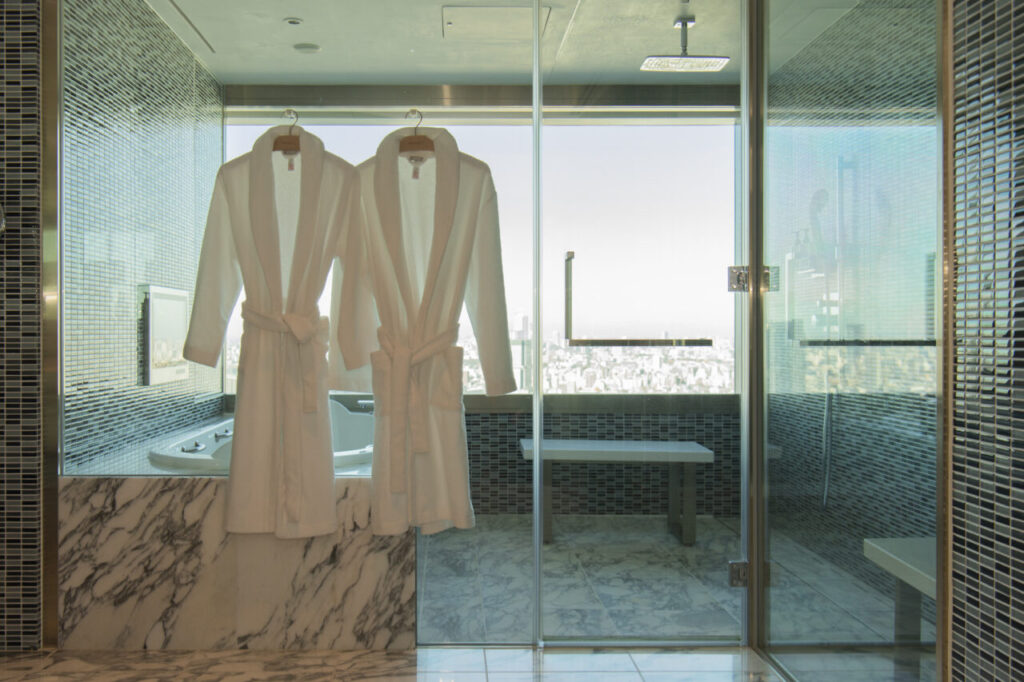 PREMIER PLANのHANRO ローブ イメージ