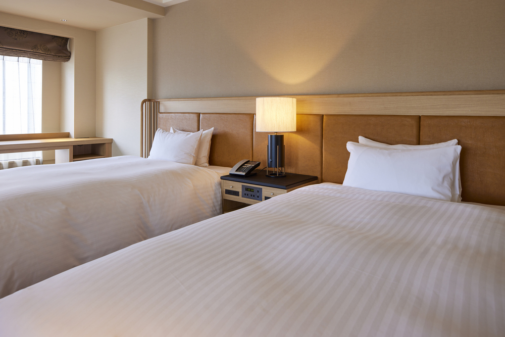 上層階クラブフロアに位置する88㎡のゆとりのある客室