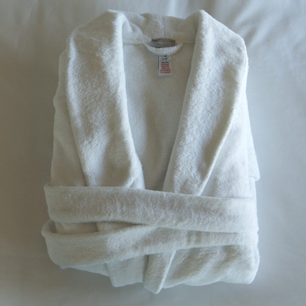 HANRO ローブ イメージ