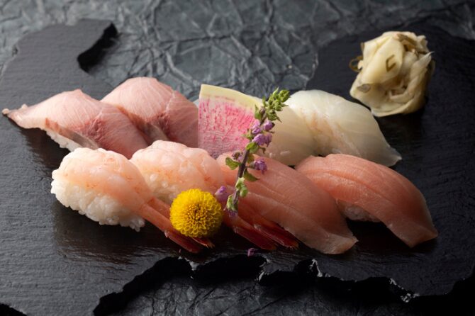 職人が握る寿司食べ放題(朝食)