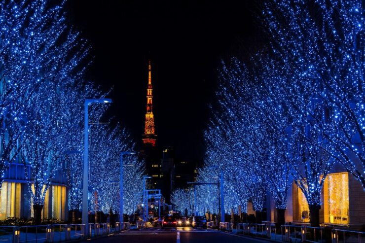 日本のクリスマス文化が独自に進化した理由を、歴史・海外との違い・季節行事化・イルミネーション文化などから解説。恋人文化が生まれた背景も含め、日本ならではの受容のしかたを分かりやすく紹介します。