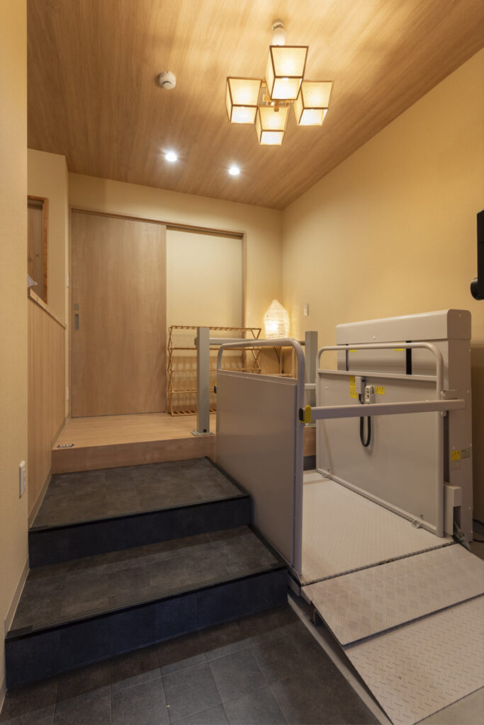 電動の段差解消機