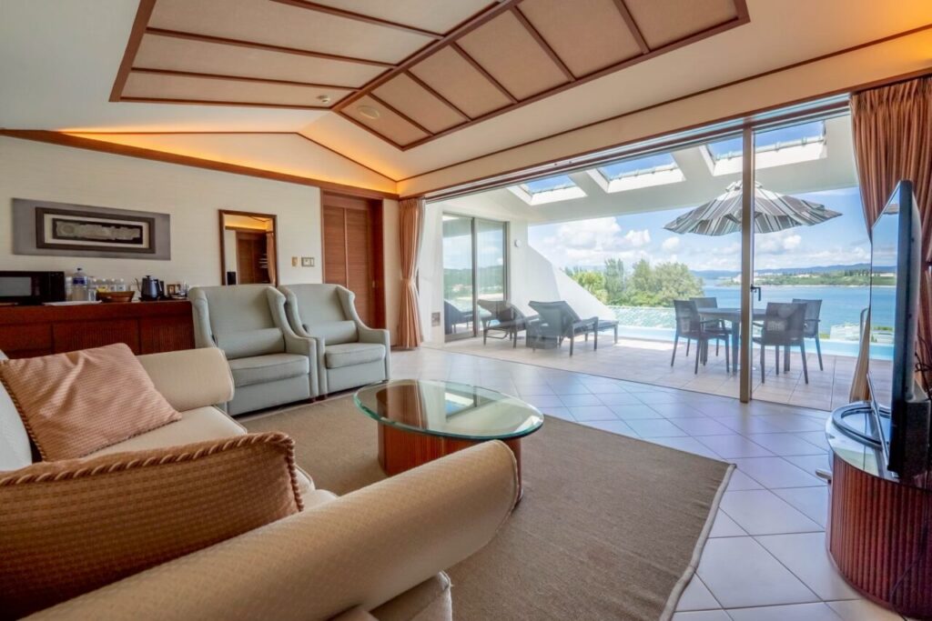 プライベートプール付きヴィラ「エグゼクティブスイート」