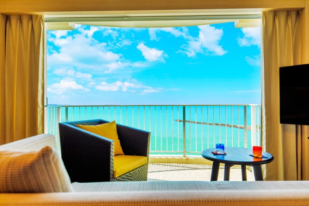 ラグナガーデンホテル