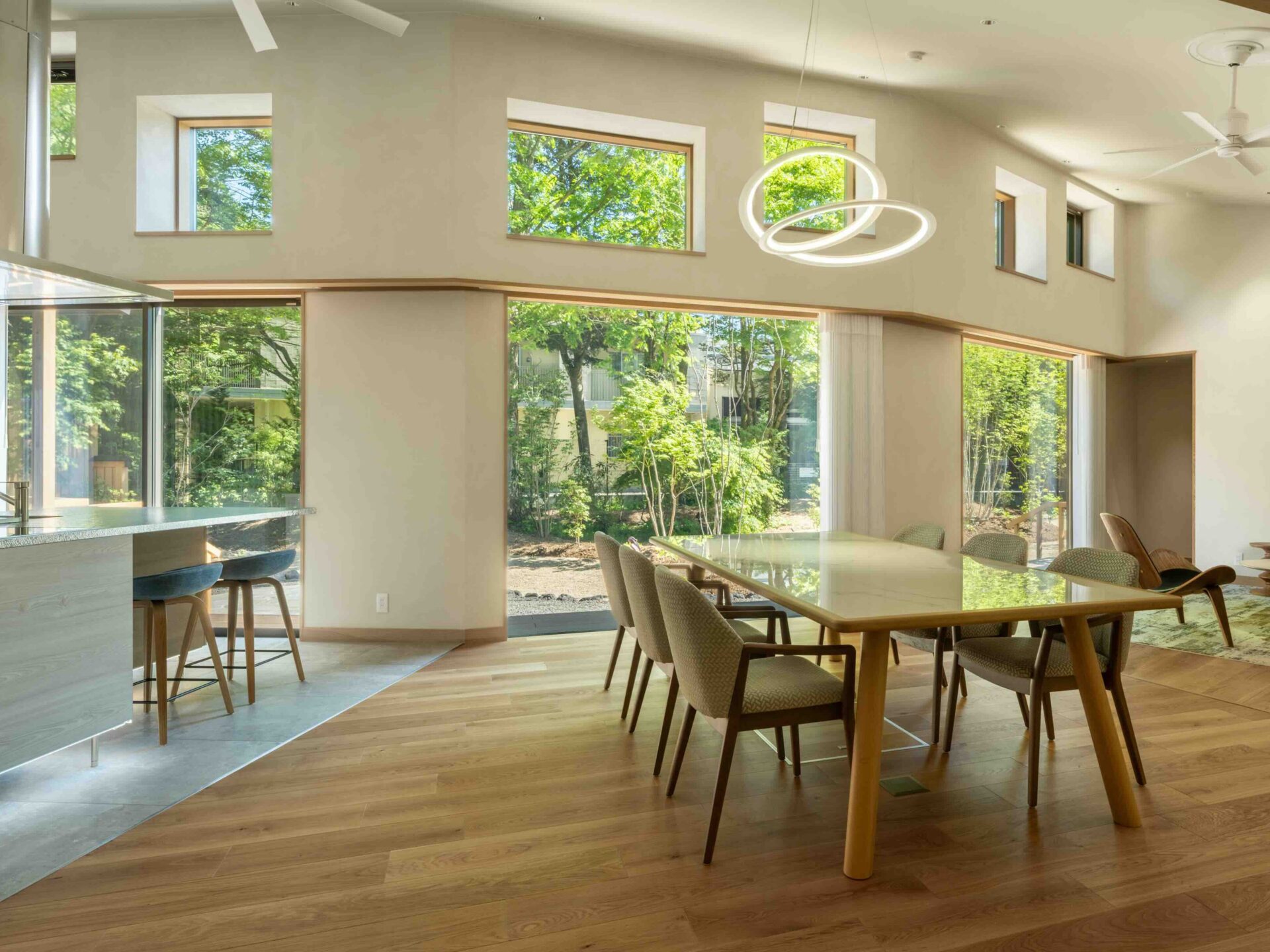 完全私邸型ヴィラ「The Villa Nobilis Karuizawa」が6月26日から宿泊予約を開始