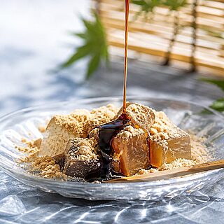 What Is Warabimochi? Japan's Jiggly Summer Sweet Explained | CoCoRo
