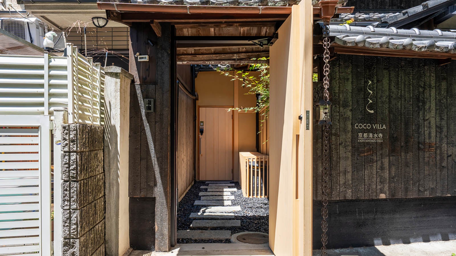 COCO VILLA 京都清水寺 玄関